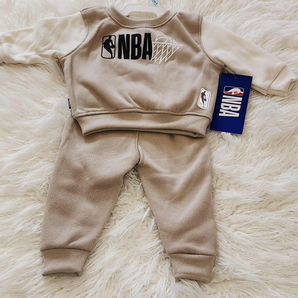 SOLD!NWT NBA Kids Kaleidescope Crew Beige&Tan Sweatpant and Sweatshirt Set. 3-6M
